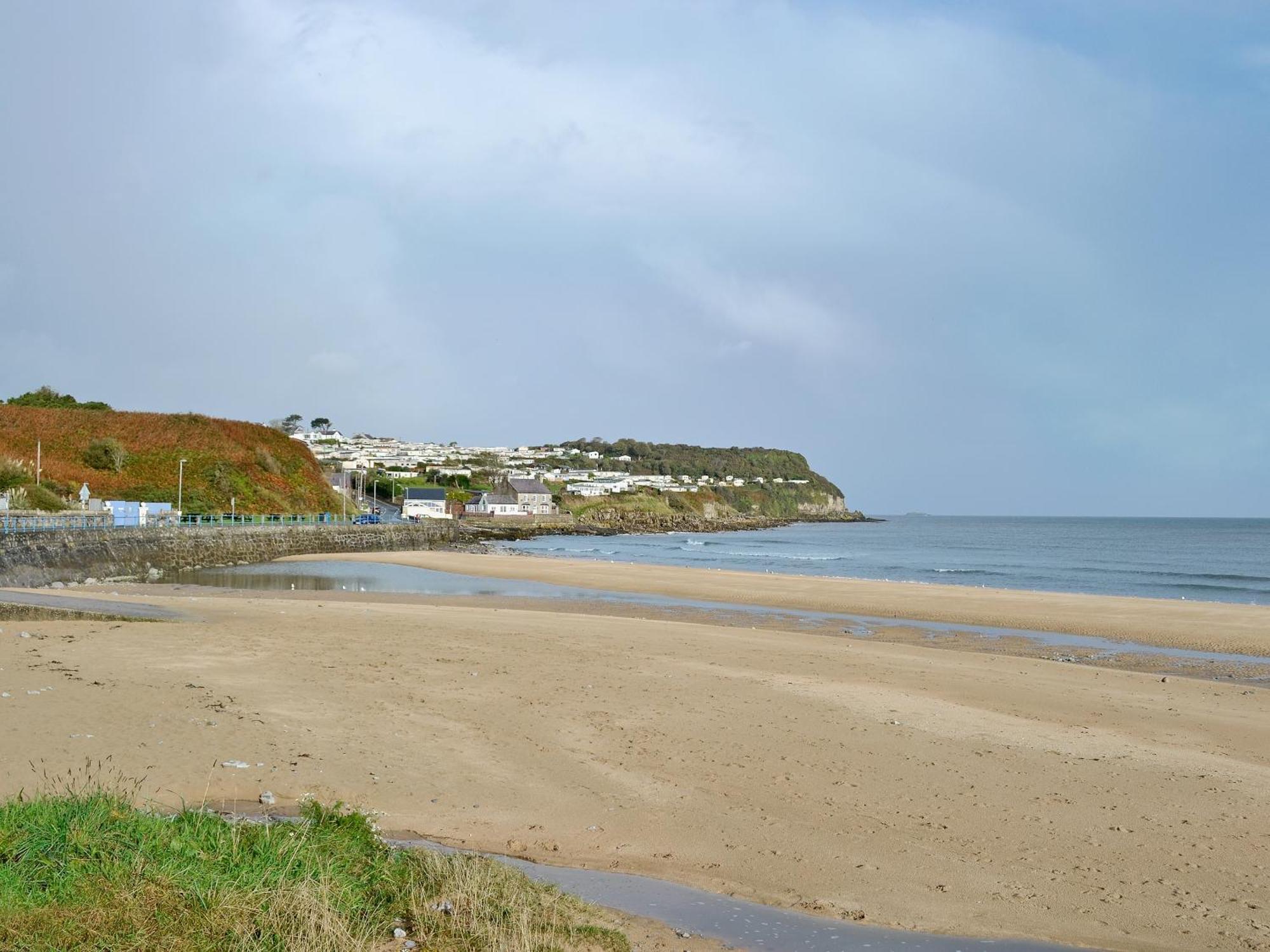 Sailfish Villa Benllech Exterior photo